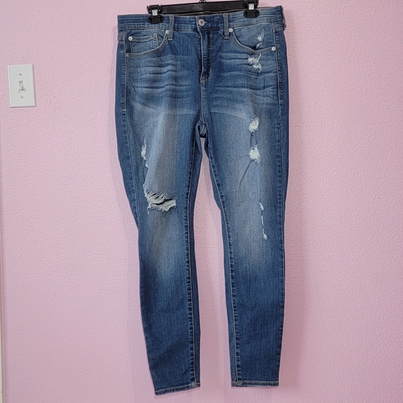 TORRID SKY HIGH SKINNY JEAN - PREMIUM STRETCH/ 14R. - Picture 3 of 14